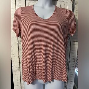 Old Navy T-shirt bundle Sz L